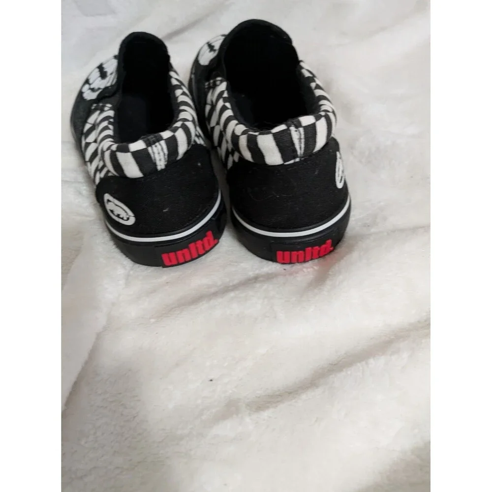 Youth Skeleton UNLTD Shoes - Size 2